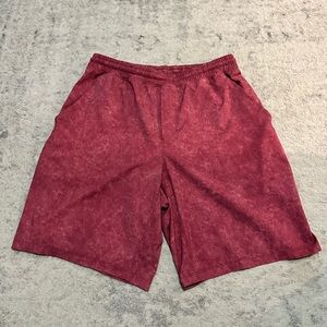 Men’s Lululemon liner less shorts. Size L. 7 inch